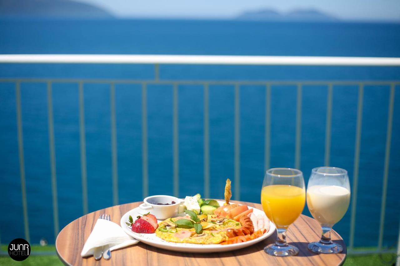Skyhill Boutique Hotel Vlore Bagian luar foto