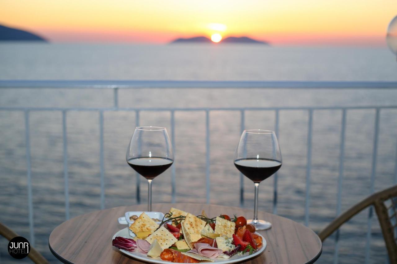 Skyhill Boutique Hotel Vlore Bagian luar foto
