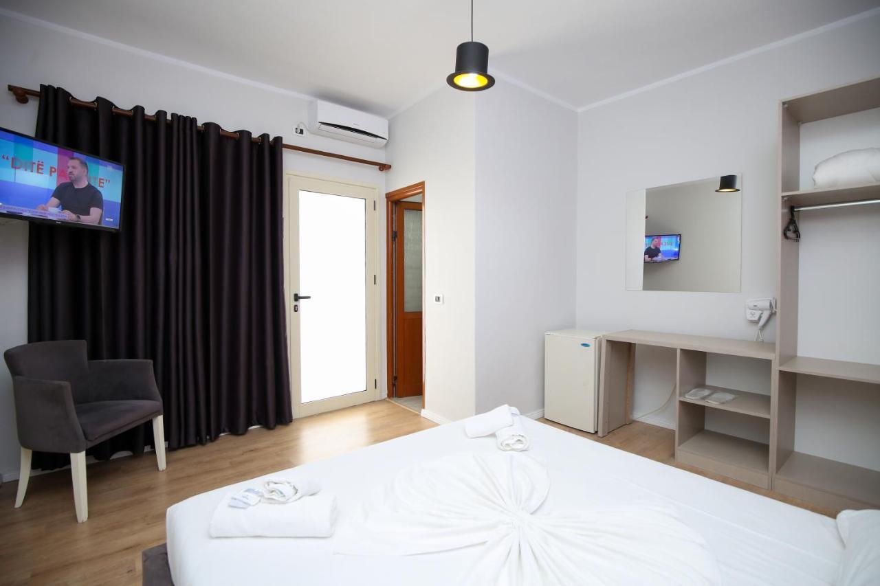 Skyhill Boutique Hotel Vlore Bagian luar foto