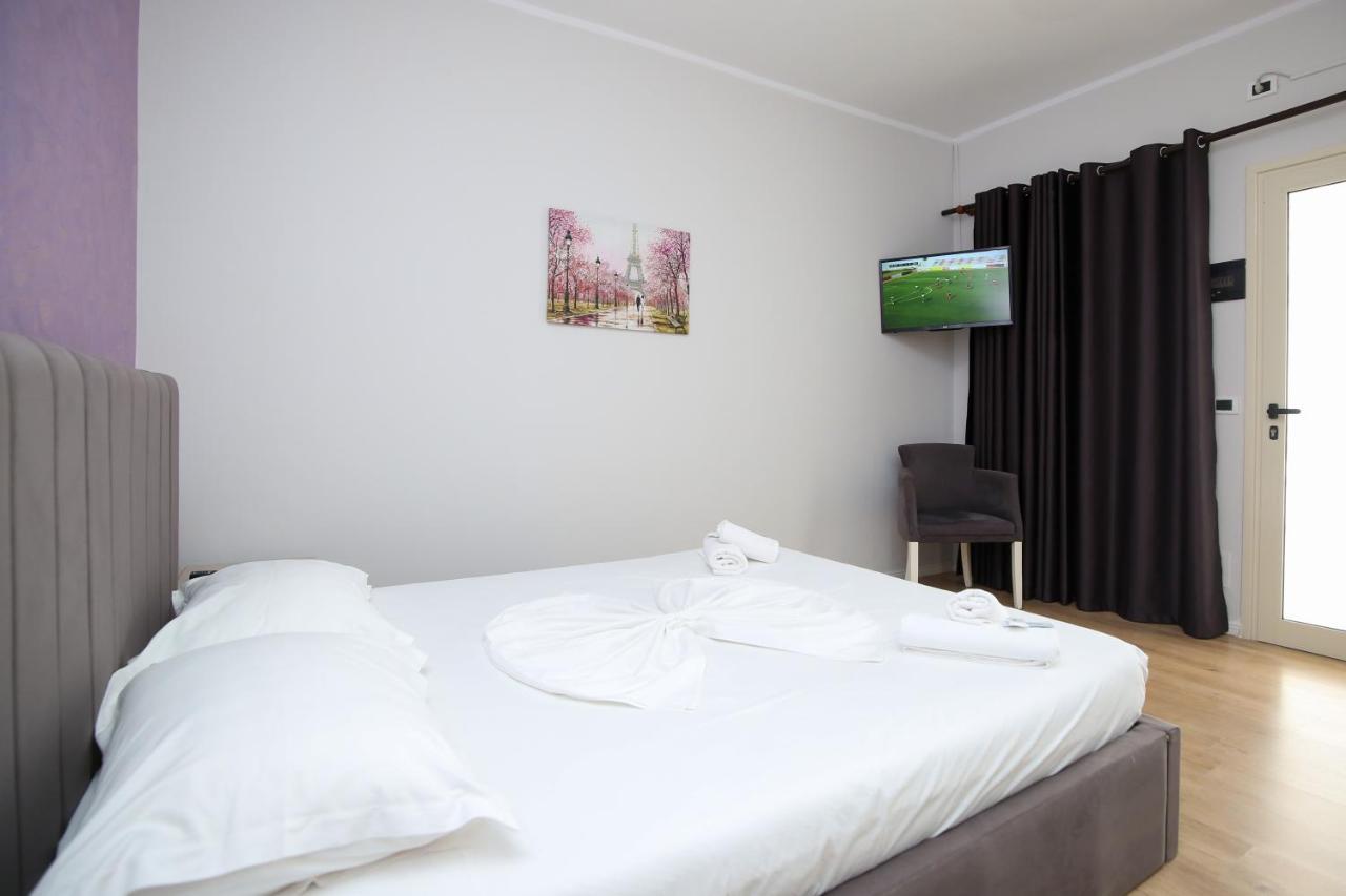 Skyhill Boutique Hotel Vlore Bagian luar foto